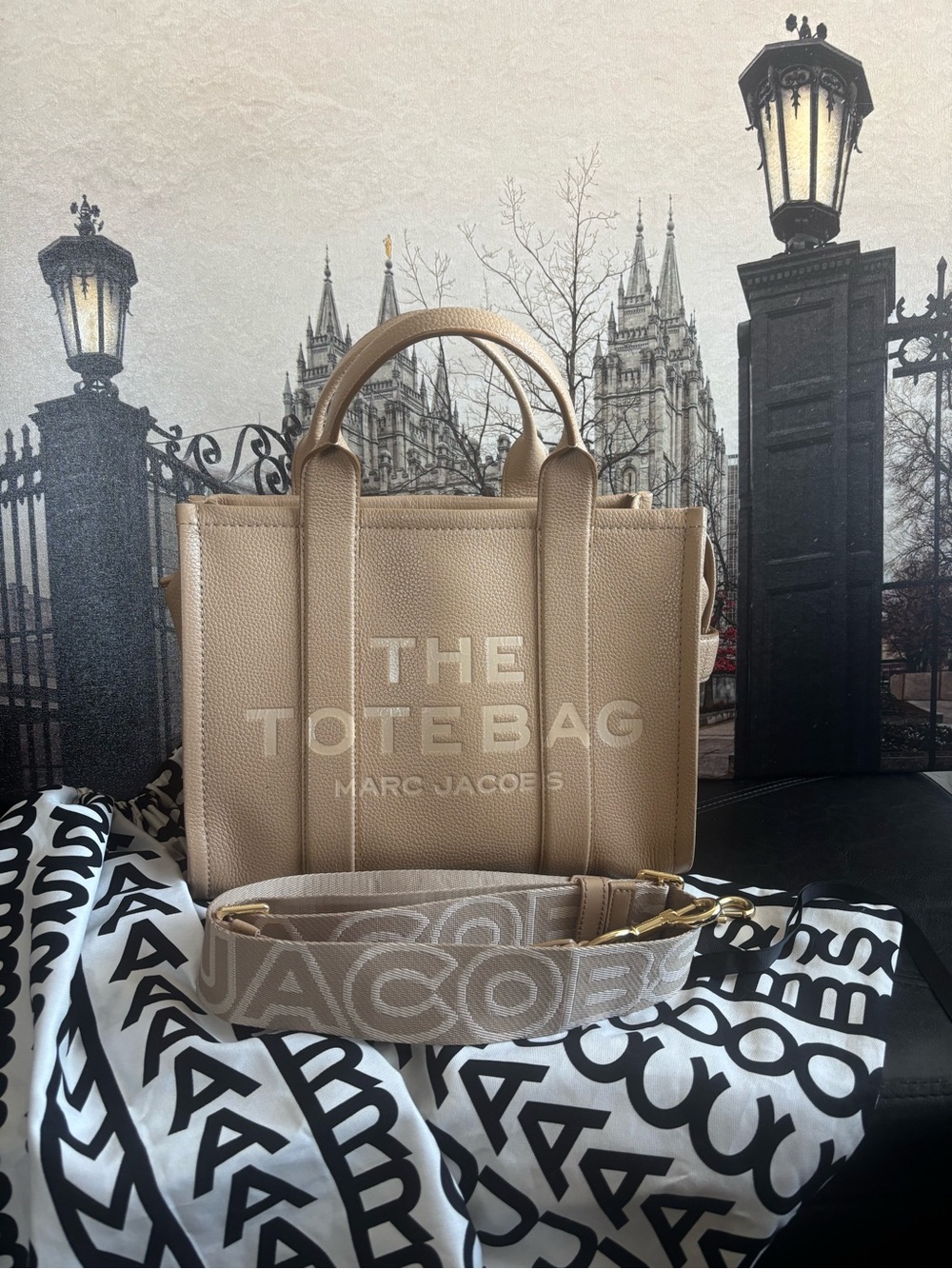 Marc Jacobs Beige 'The Tote Bag' MEDIUM Leather Tote with Logo Strap